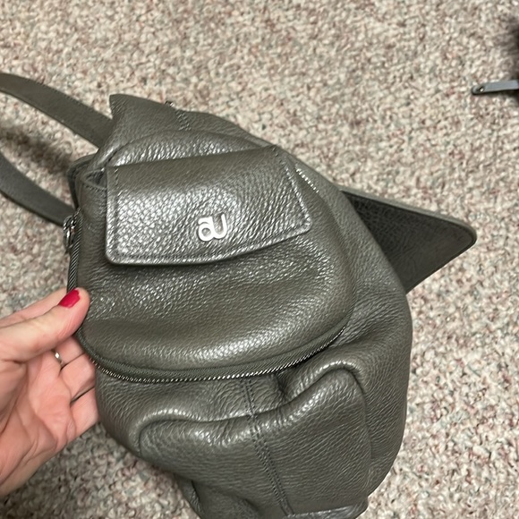 Maeve leather bag - Picture 5 of 9